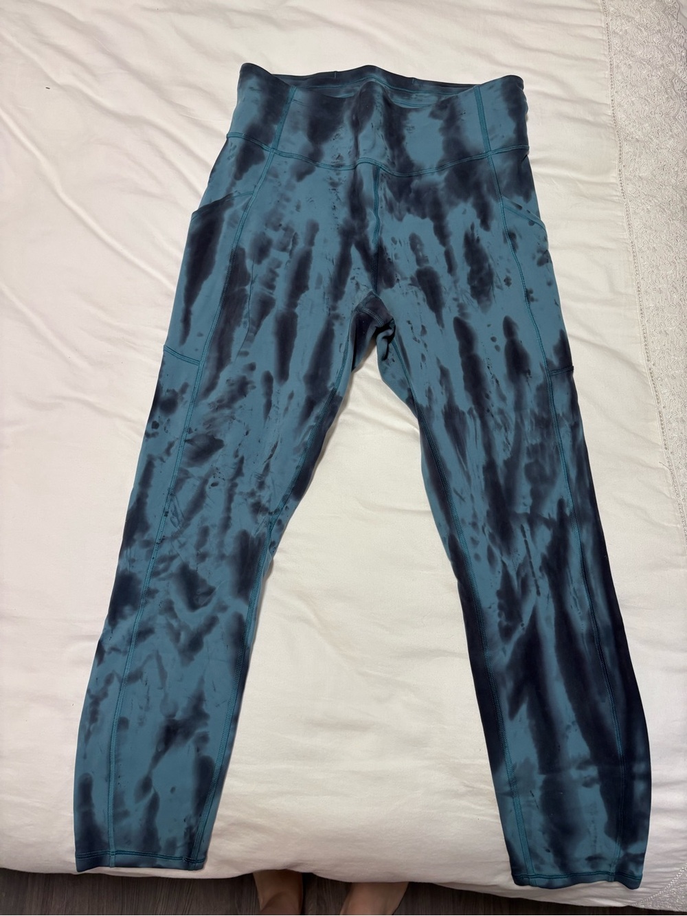 Lululemon invigorate high-rise tight 25” *Wash.